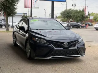 Toyota Camry 2019
