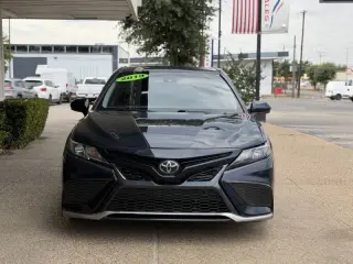 Toyota Camry 2019