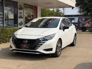 Nissan Versa 2024