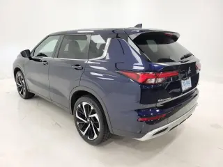 Mitsubishi Outlander 2024 SE 4dr SUV