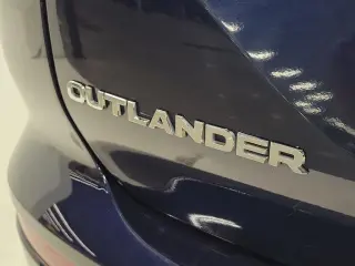 Mitsubishi Outlander 2024 SE 4dr SUV