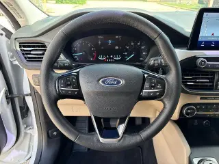 Ford Escape 2021 SEL SUV 4 puertas