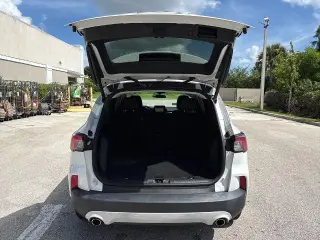 Ford Escape 2021 SEL SUV 4 puertas