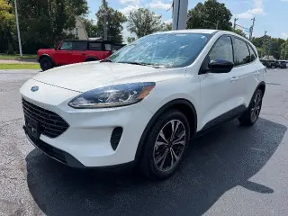 Ford Escape Hybrid 2022 SE 4dr SUV