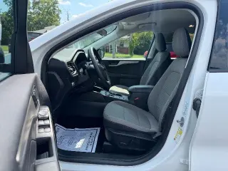 Ford Escape Hybrid 2022 SE 4dr SUV