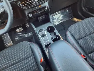 Ford Escape 2024 AWD ST-Line 4dr SUV