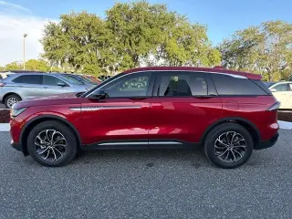 Lincoln Nautilus 2024 AWD Premiere 4dr SUV