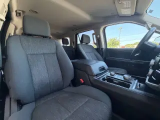 Ford Expedition 2022