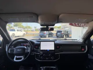 Ford Expedition 2022
