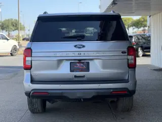 Ford Expedition 2022