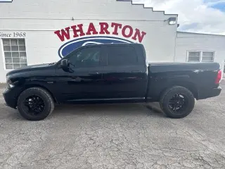 Ram 1500 Classic 2019 4x2 Tradesman 4dr Cabina Extendida 5.5 ft. Camioneta Pickup