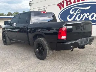 Ram 1500 Classic 2019 4x2 Tradesman 4dr Cabina Extendida 5.5 ft. Camioneta Pickup