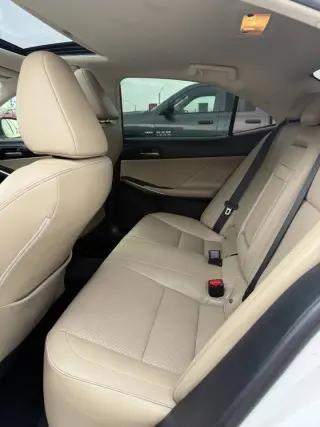 Lexus IS 200t 2017