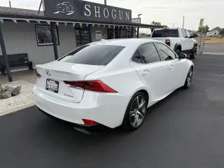 Lexus IS 200t 2017