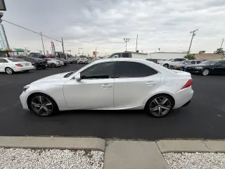 Lexus IS 200t 2017