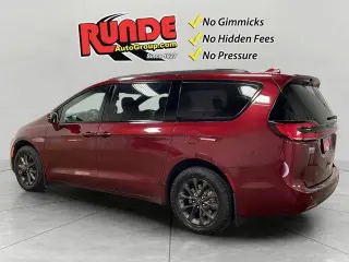 Chrysler Pacifica 2022 AWD Touring L 4 puertas Mini-Van