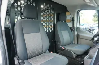 Ford Transit 2025 250 3dr SWB Techo Bajo Furgón de Carga
