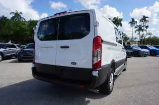 Ford Transit 2025 250 3dr SWB Techo Bajo Furgón de Carga