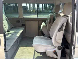 Volkswagen EuroVan 2003