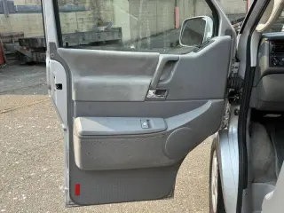 Volkswagen EuroVan 2003