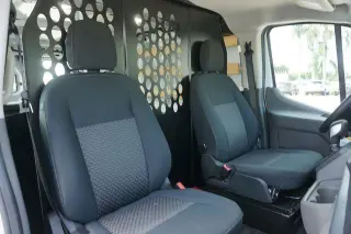 Ford Transit 2025 250 3dr SWB Techo Bajo Furgón de Carga