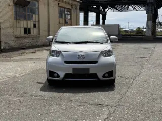 2014 Scion iQ