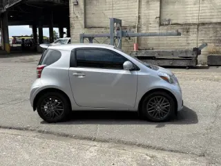 2014 Scion iQ