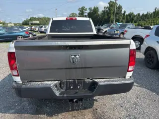 2019 RAM 1500 Clásico