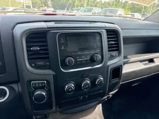 2019 RAM 1500 Clásico