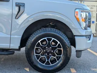 Ford F-150 2023 4x4 XLT 4dr SuperCrew 5.5 ft. SB