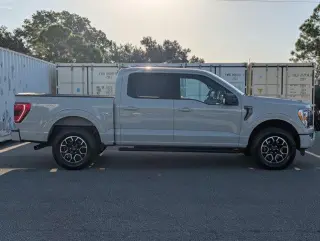 Ford F-150 2023 4x4 XLT 4dr SuperCrew 5.5 ft. SB