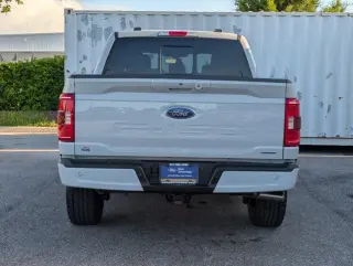 Ford F-150 2023 4x4 XLT 4dr SuperCrew 5.5 ft. SB