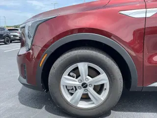 Kia Sorento 2025 LX SUV de 4 puertas