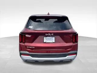 Kia Sorento 2025 LX SUV de 4 puertas