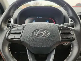 Hyundai VENUE 2025 Limited 4dr Crossover