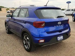 Hyundai VENUE 2025 Limited 4dr Crossover