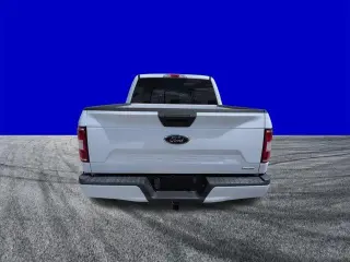 Ford F-150 2018 4x2 XL 4 puertas SuperCrew caja larga 5.5 pies SB