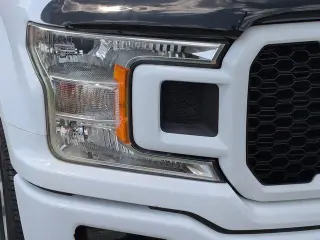 Ford F-150 2018 4x2 XL 4 puertas SuperCrew caja larga 5.5 pies SB