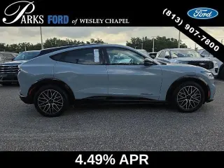 Ford Mustang Mach-E 2024 Premium 4dr SUV
