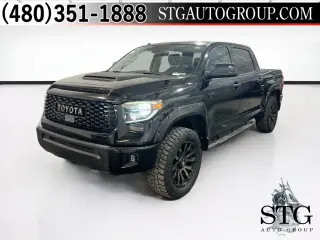 Toyota Tundra 2019 4x4 TRD Pro 4dr CrewMax Cab Camioneta SB (5.7L V8)