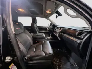 Toyota Tundra 2019 4x4 TRD Pro 4dr CrewMax Cab Camioneta SB (5.7L V8)