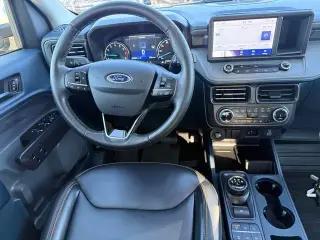 Ford Maverick 2023 AWD Lariat 4dr SuperCrew 4.5 ft. SB