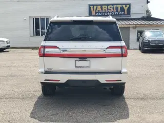 Lincoln Navigator 2019 4x4 Reserve 4dr SUV