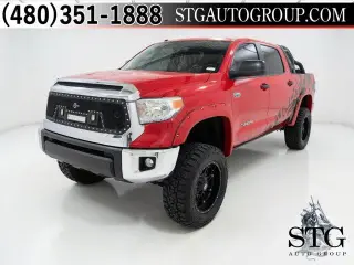 Toyota Tundra 2016 4x4 SR5 4dr CrewMax Cab Camión SB (5.7L V8 FFV)