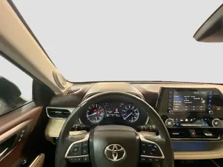 Toyota Highlander 2021 Limited 4dr SUV
