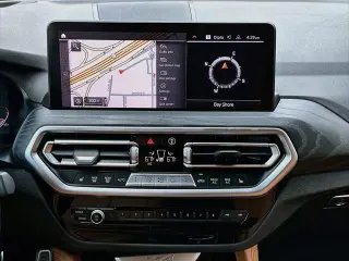 BMW X4 2024 AWD xDrive30i 4dr Deportivo Coupé de Actividades