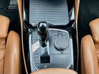 BMW X4 2024 AWD xDrive30i 4dr Deportivo Coupé de Actividades