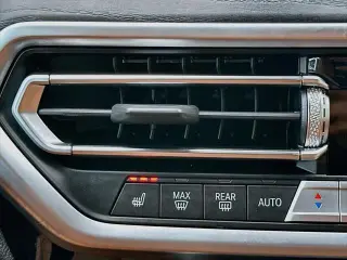 BMW X4 2024 AWD xDrive30i 4dr Deportivo Coupé de Actividades