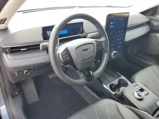 Ford Mustang Mach-E 2024 AWD Select 4dr SUV