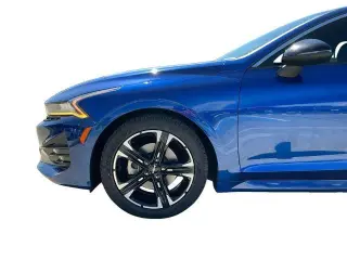 Kia K5 2022 GT-Line 4dr Sedán